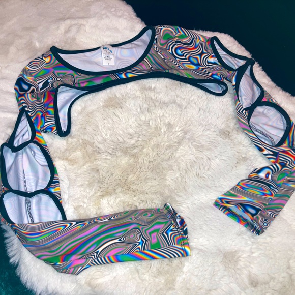 SOLD on Depop - NWOT iHeartRaves Nostalgia Ultra Crop Top - Picture 1 of 6